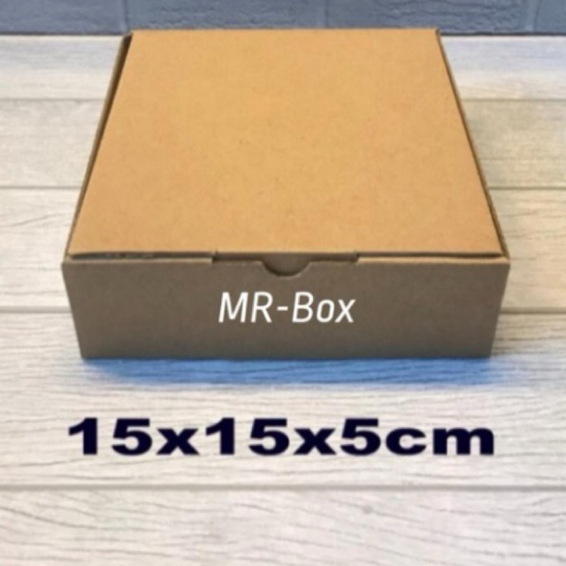 

Kardus karton polos ukuran 15x15x5 cm - box karton DIE CUT model dus pizza untuk packing souvenir dll