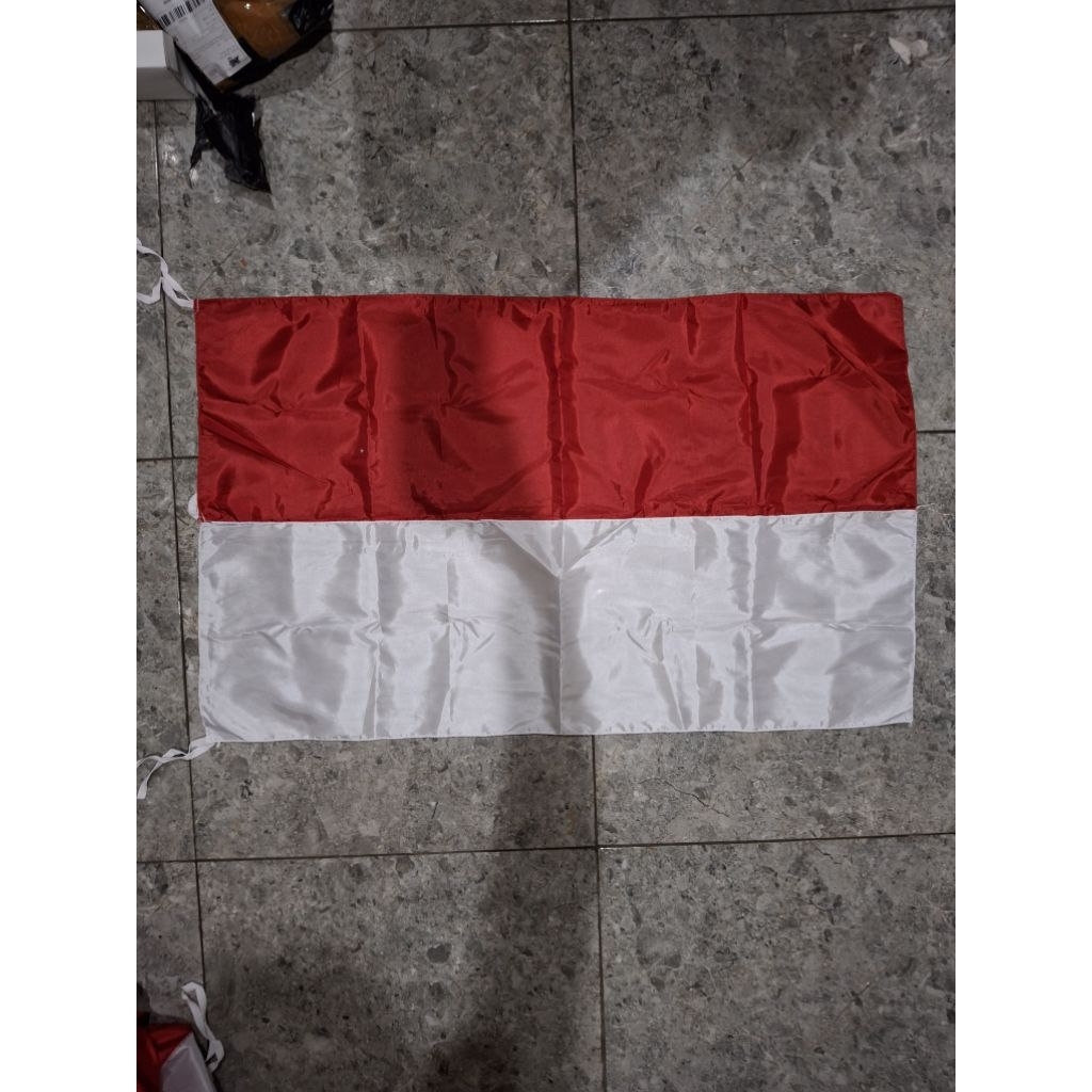 Bendera Merah Putih Satin Uk 60x90 / Bendera Merah Putih / Bendera