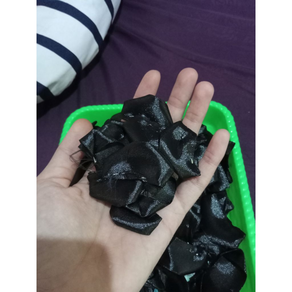 

TERMURAH DI SHOPE 1 pcs kelopak mawar pita satin