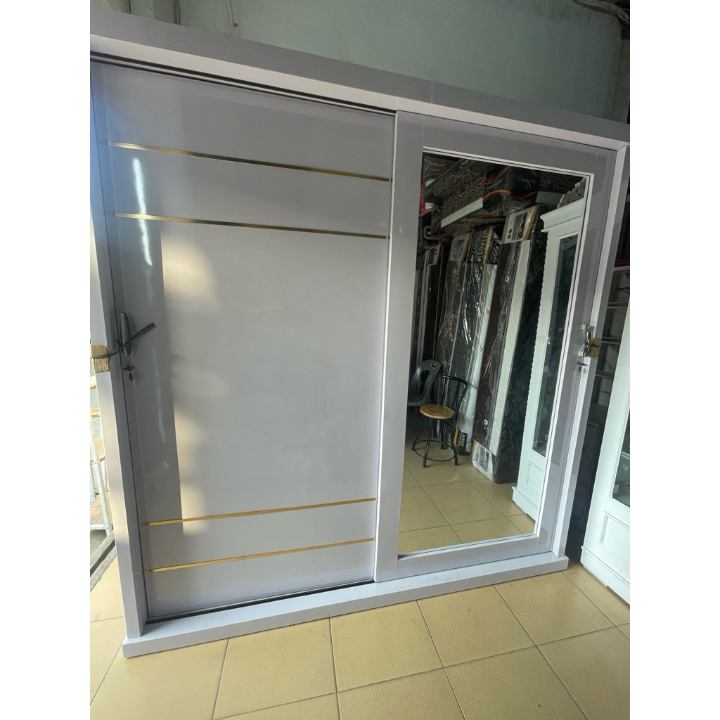 Lemari Pakaian HPL Sliding