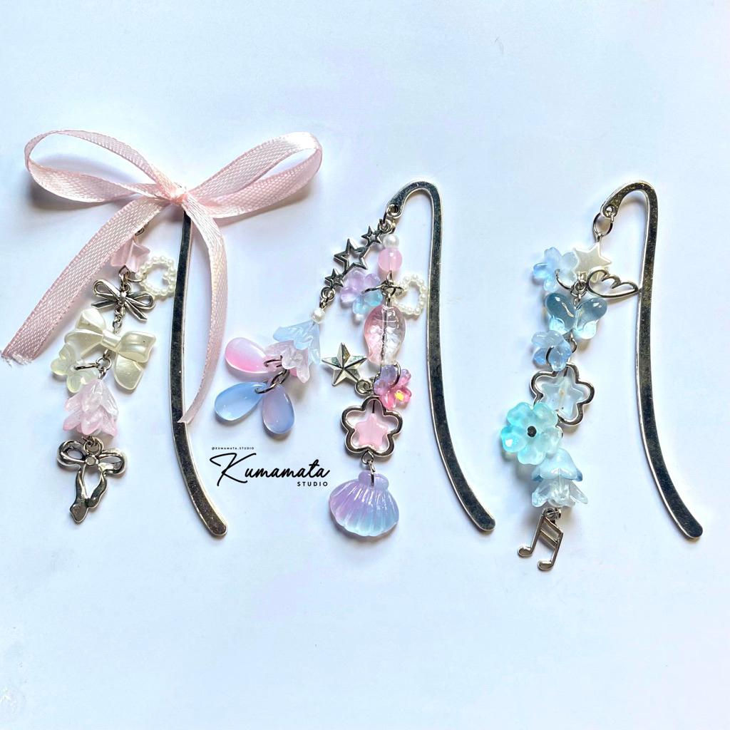 

coquette beads bookmark aesthetic | pembatas buku by kumamata.studio
