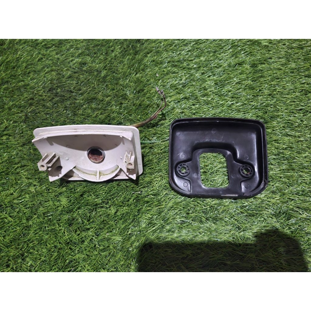 tatakan cover mika lampu rem stoplamp stop lamp lampu belakang honda c700 win gl100 gl125 original