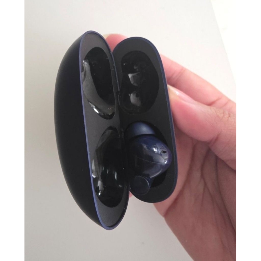 preloved earbuds realme air 5