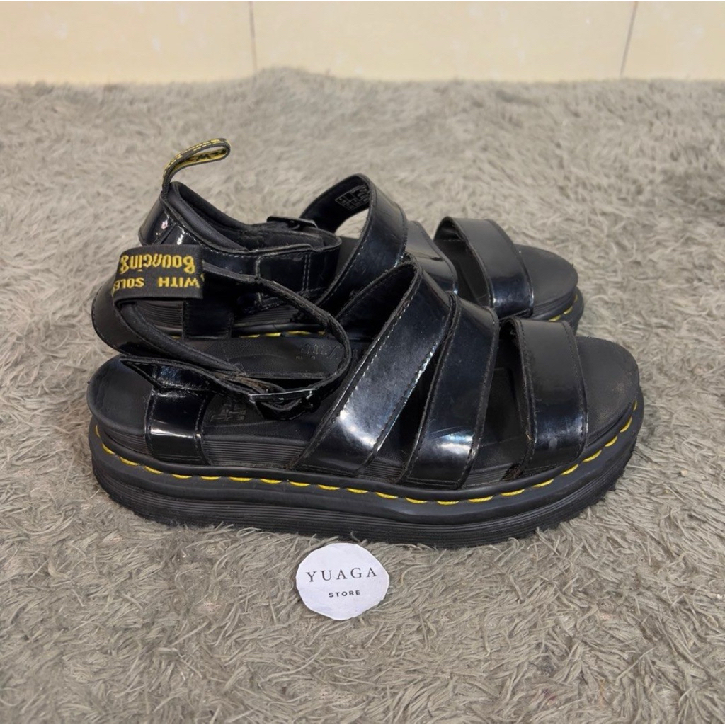 (Size 37) Dr Martens blaire sandals black Original