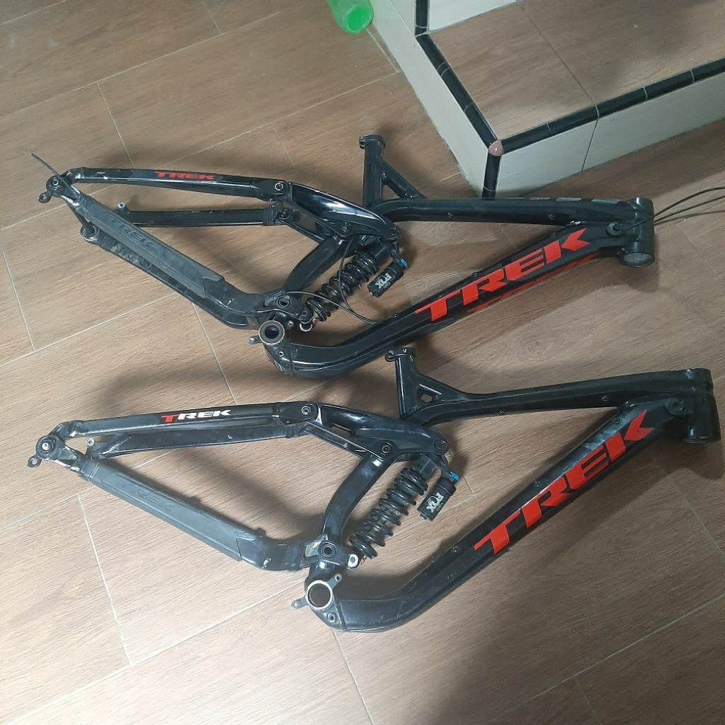 Frame Trek Seasson 88 27,5 size S dan M second seken