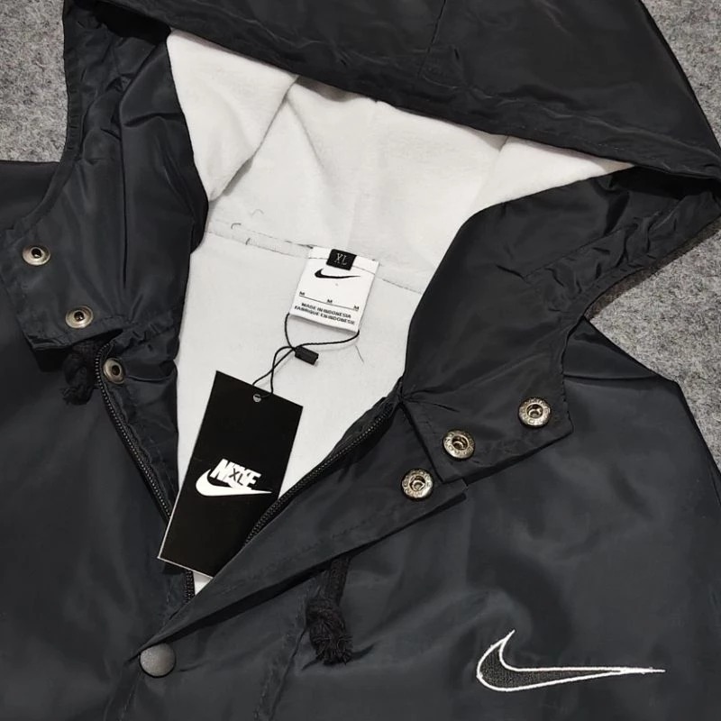 Jaket Parasut Nike Vintage Waterproof