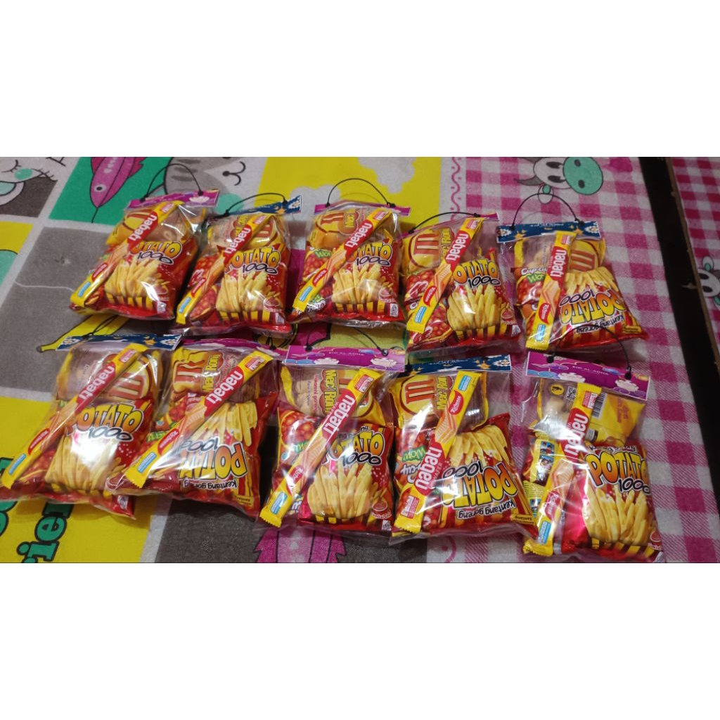 

Bingkisan Ciki Ultah / hadiah / bingkisan kado ciki