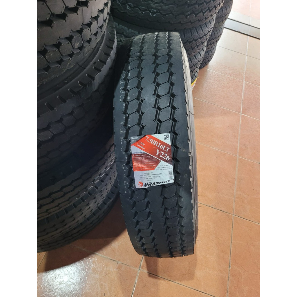 Ban Truk Duraturn 750 R16 16 Y226 Kawat Luar saja