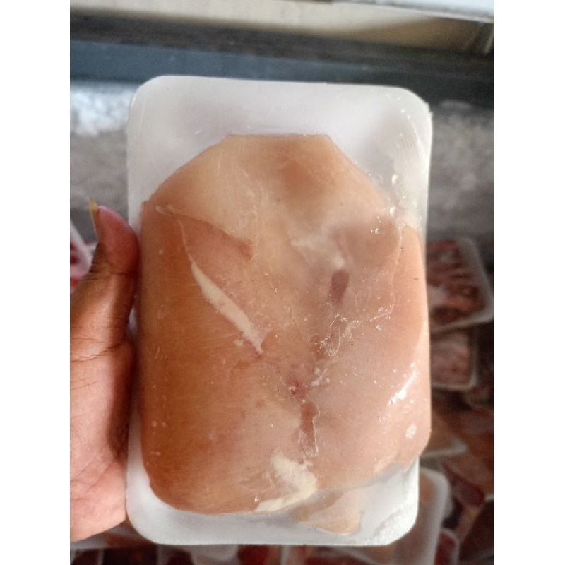 

Dada Ayam Fillet Premium Fresh Murah Banyumas 500gr / 1kg