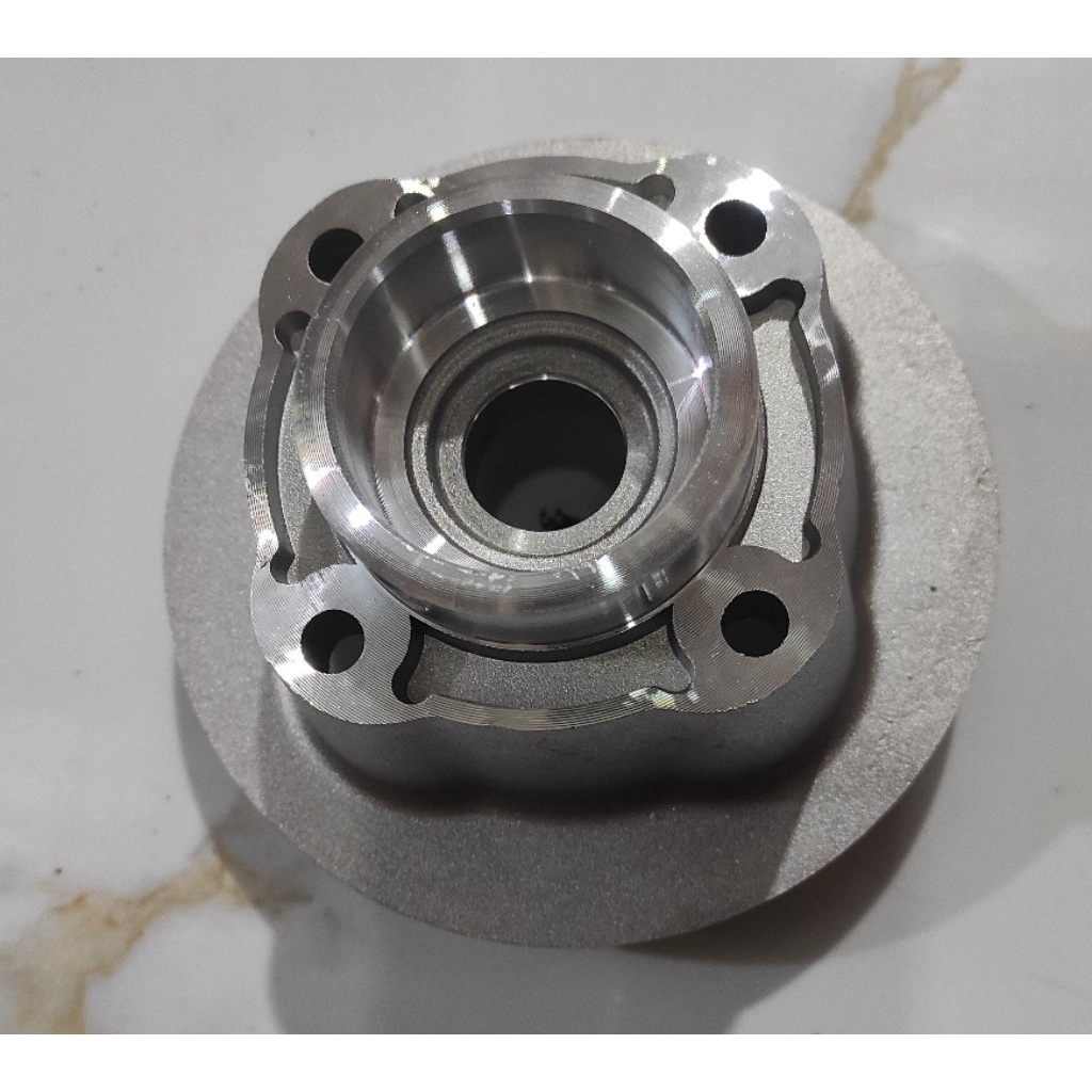 DUDUKAN GIR BELAKANG THUNDER 125 NAPGIR THUNDER