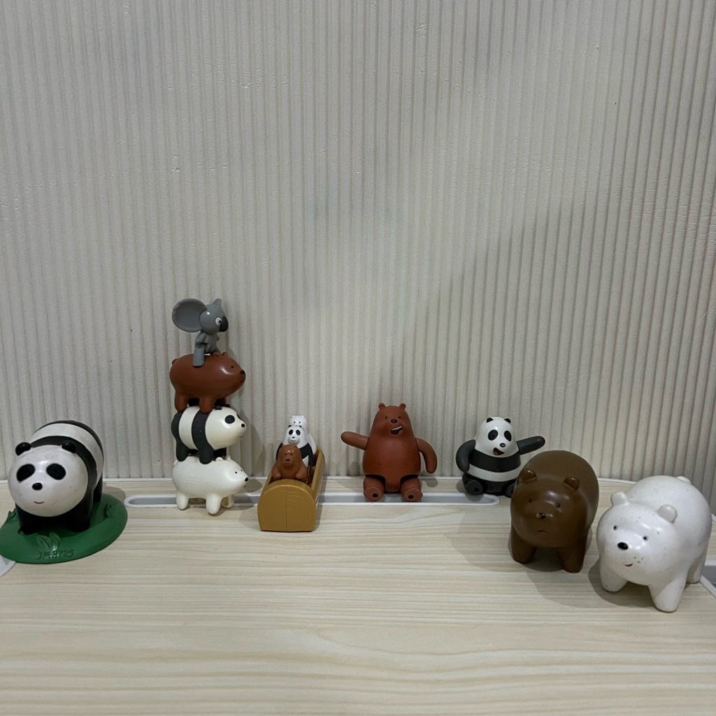 PRELOVED FIGURE WE BARE BEARS MCD HAPPY MEALS WBB