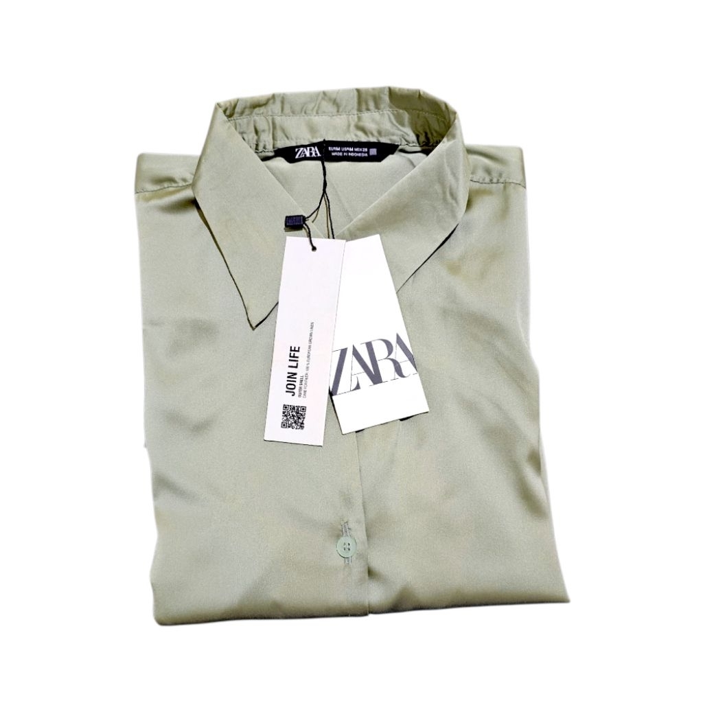 Original New Zara Kemeja Wanita Satin Silk Hijau Sage Jumbo Oversize Big Size