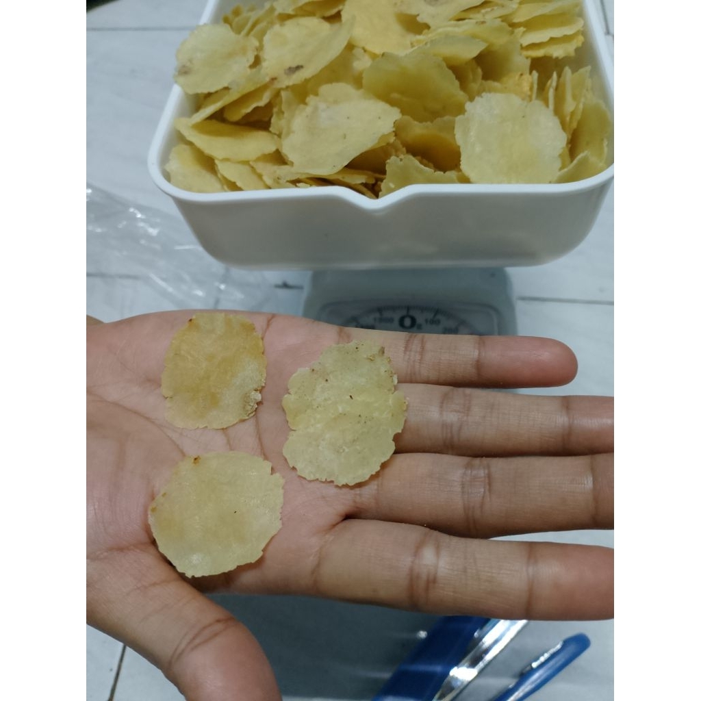 

KECEPREK MPING MELINJO SUPER TIPIS 250 gr