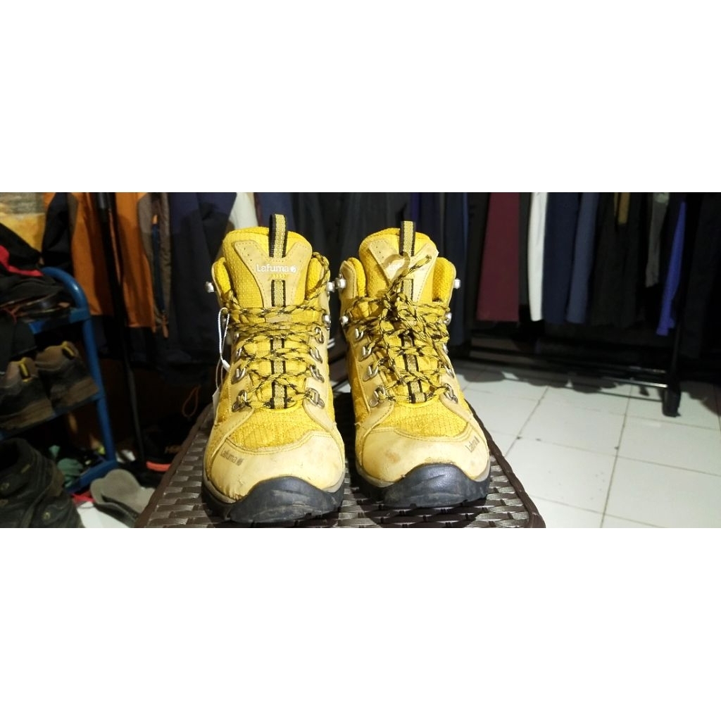 sepatu outdoor trifting Lafuma