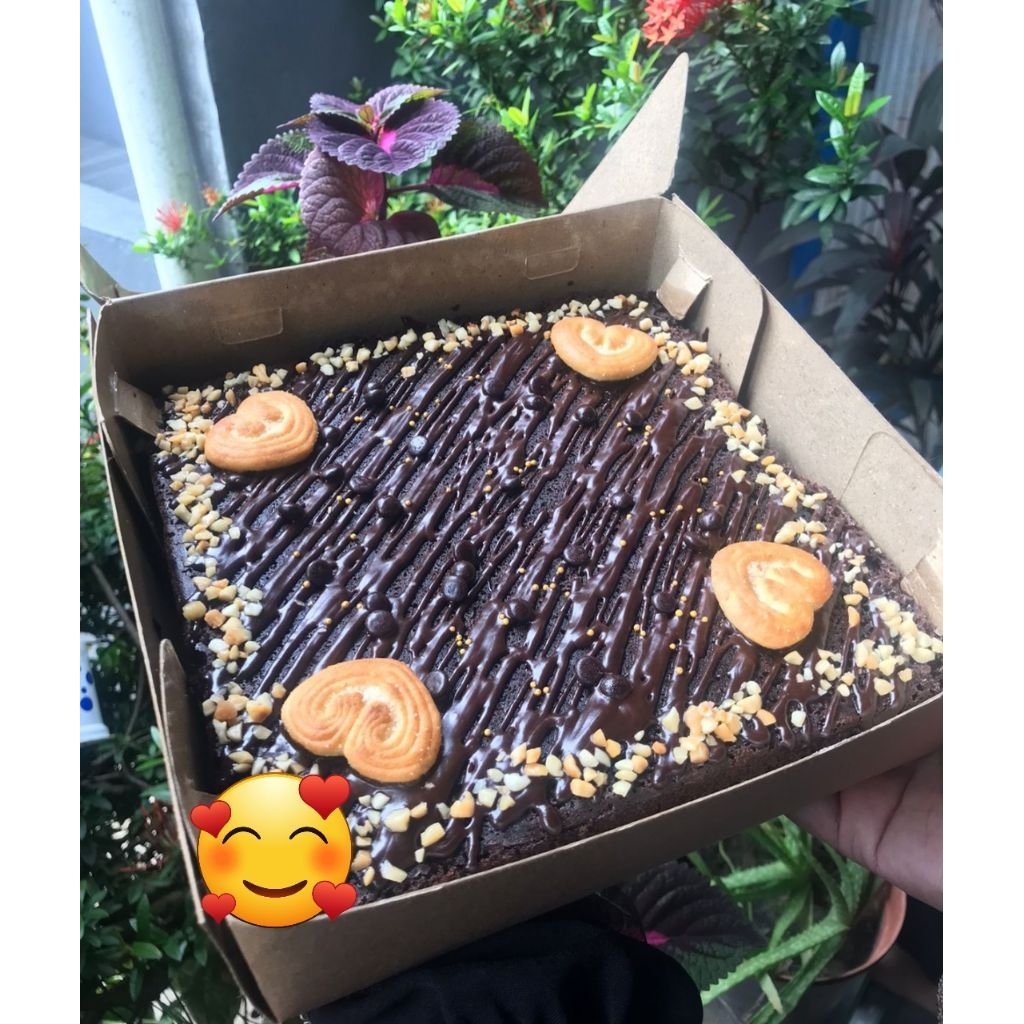 

brownis coklat uk 18x18