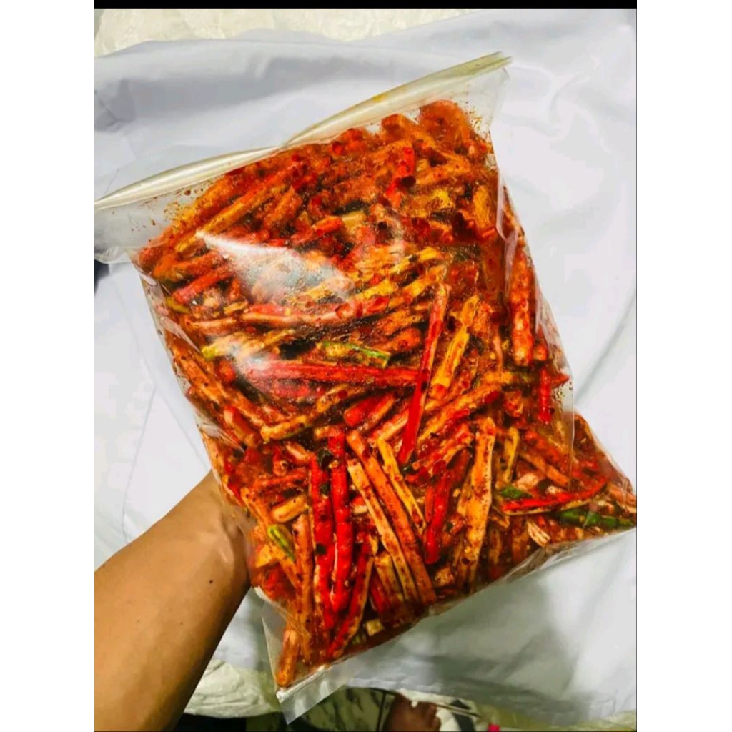 

Seblak beton/kerupuk jaat as pedas daun jeruk kemasan 250 gram