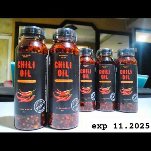 

chili oil pedas premium 200ml