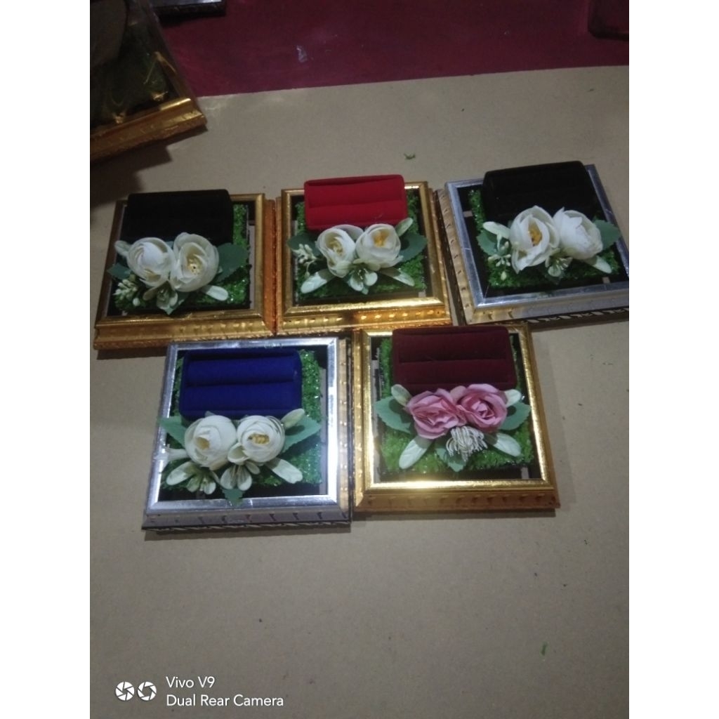 tempat cincin pernikahan /tempat cincin lamaran