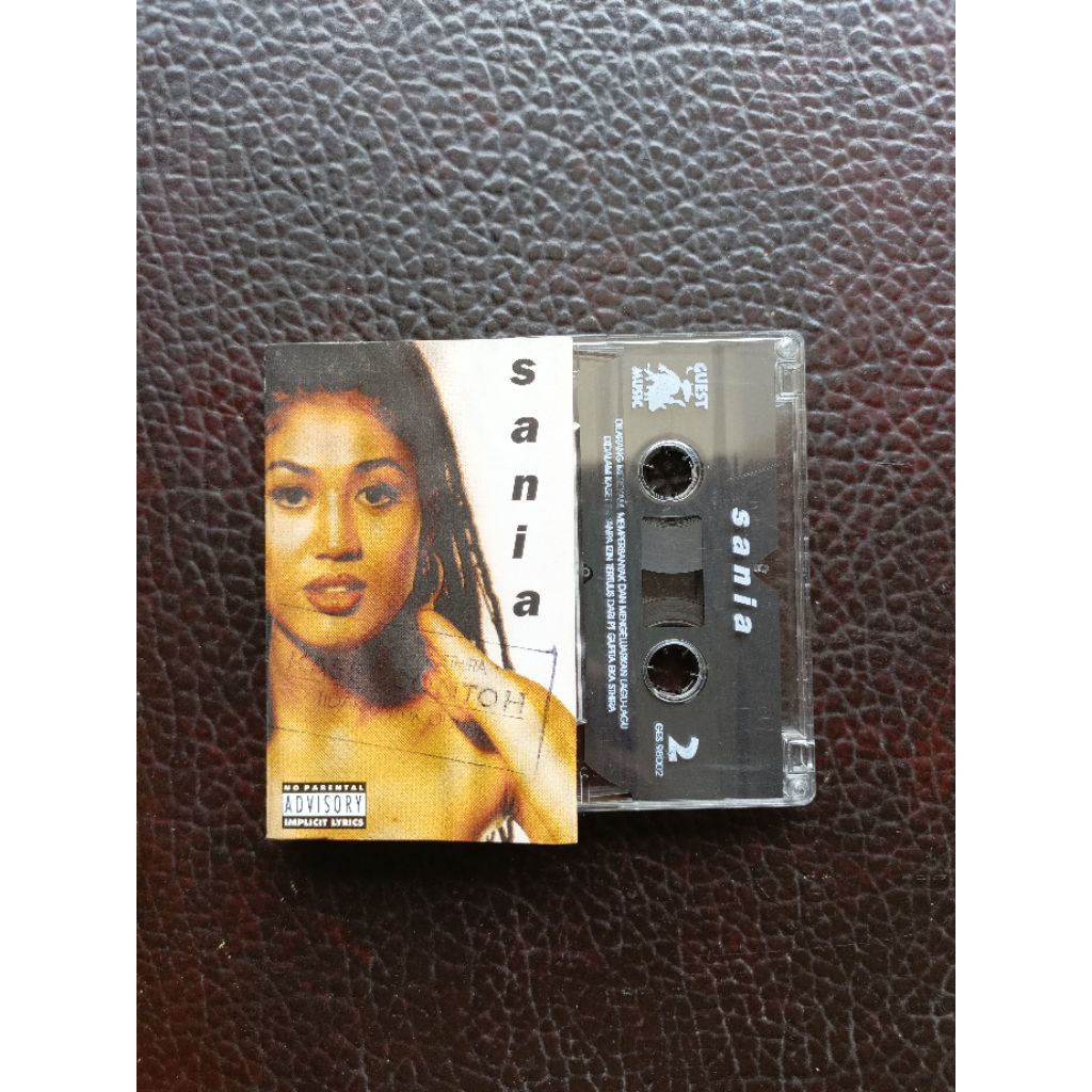 kaset pita sania self titled