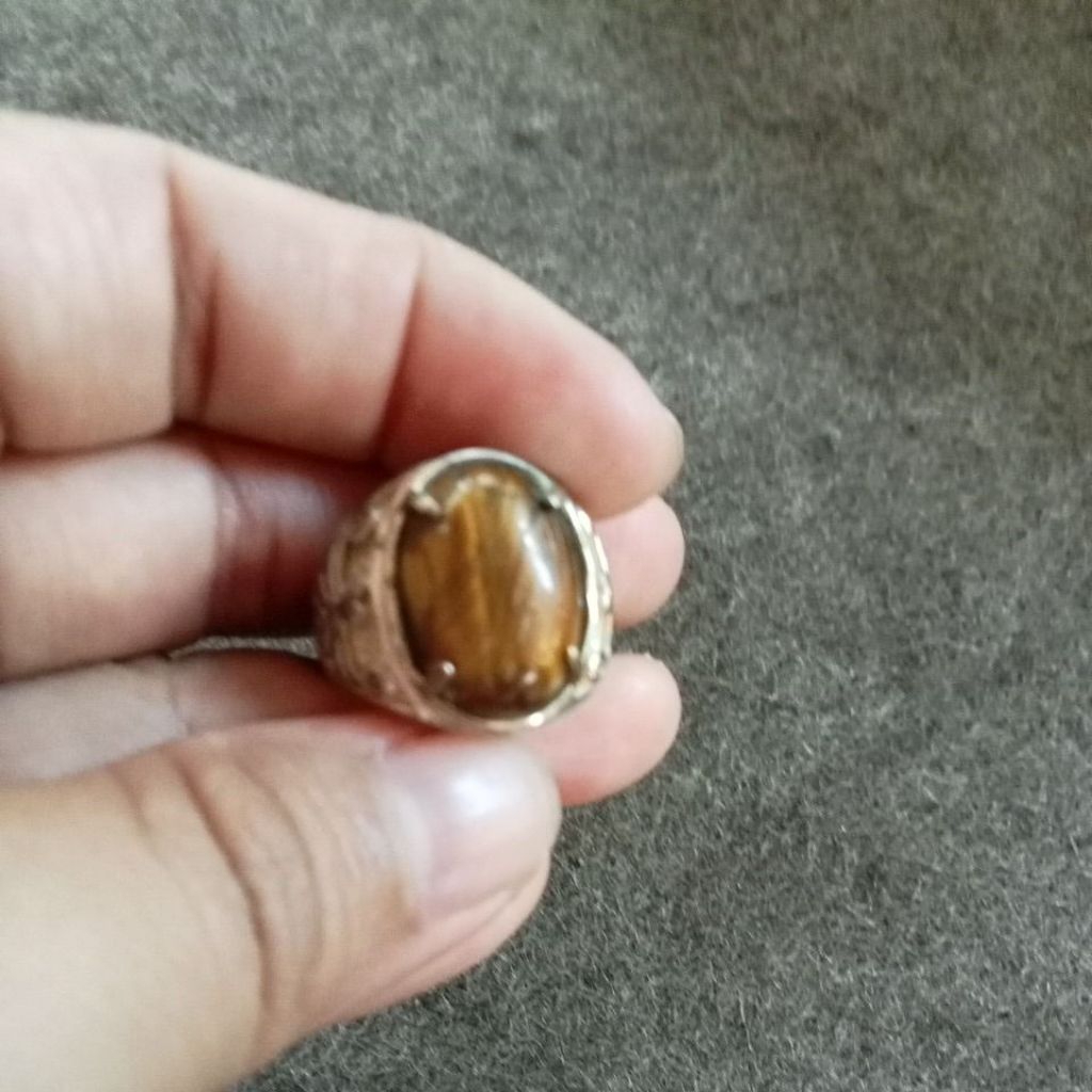 cincin akik Tiger eye