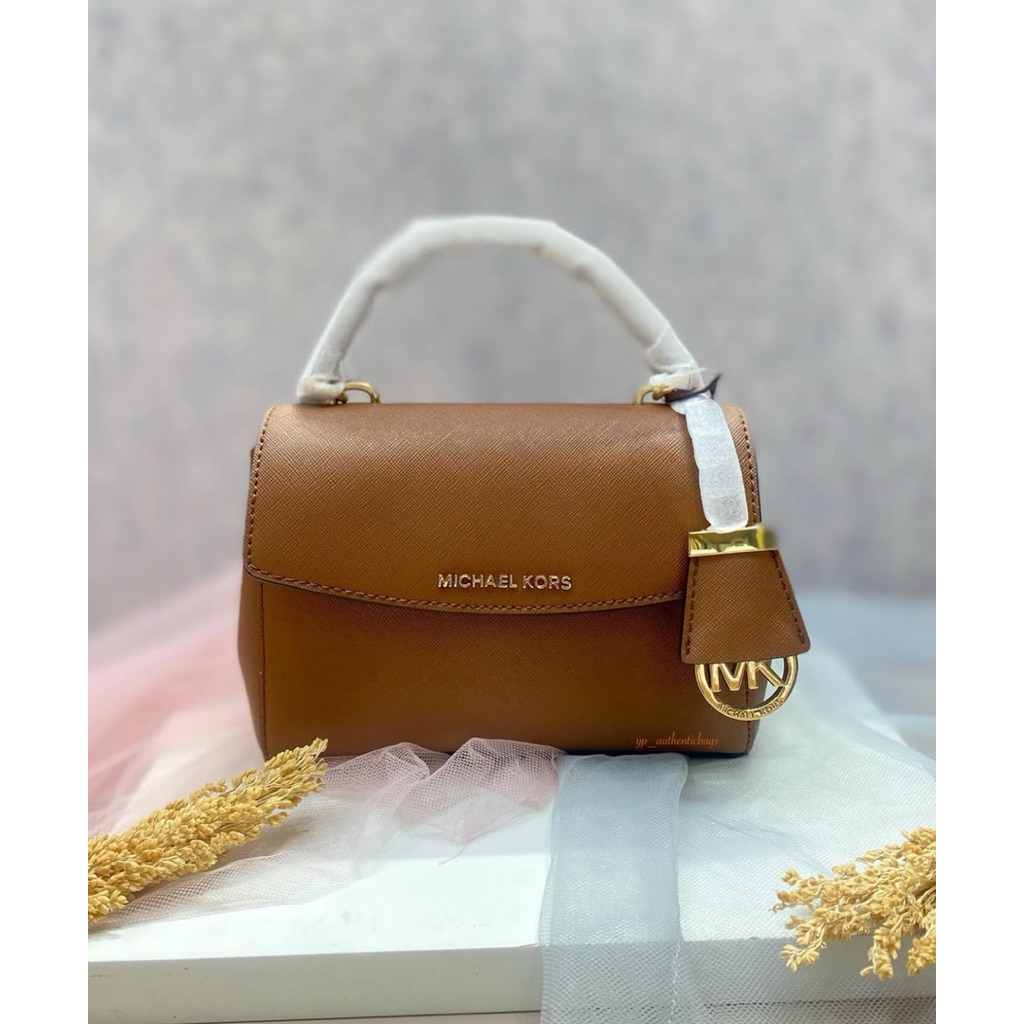 MK AVA SMALL LUGGAGE