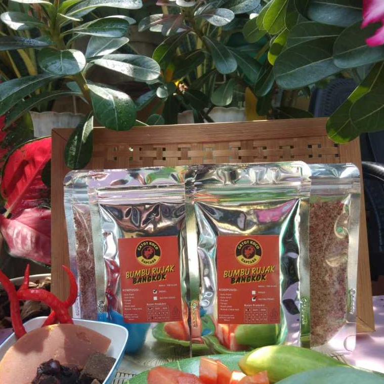 

Cahayadstore Paket 2 Pcs Bumbu Rujak Bangkok Khas Thailand Bumbu Rujak Jambu Kristal Pedas Manis