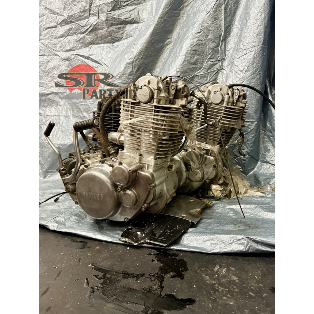 mesin engine yamaha sr400 kondisi bekas hidup kode h3