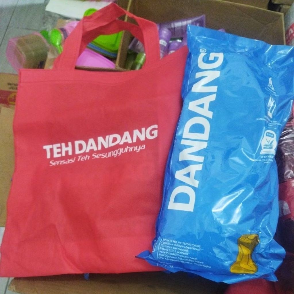 

1pcs Teh Dandang Biru Kemasan 400gr Teh Tubruk Wangi Khas Bonus Tas Belanja