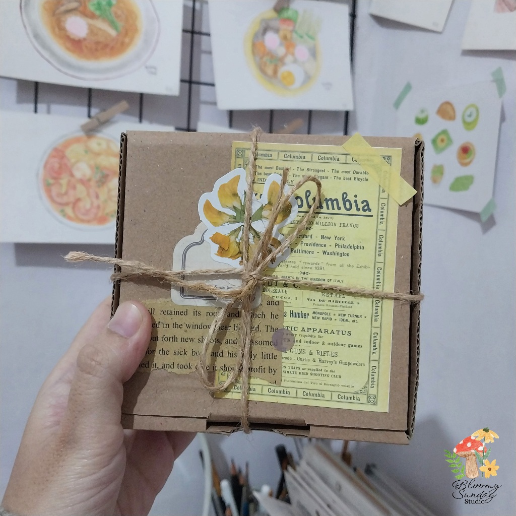 

Mini Gift Box / Mini Hampers / kado wisuda / kado ulang tahun