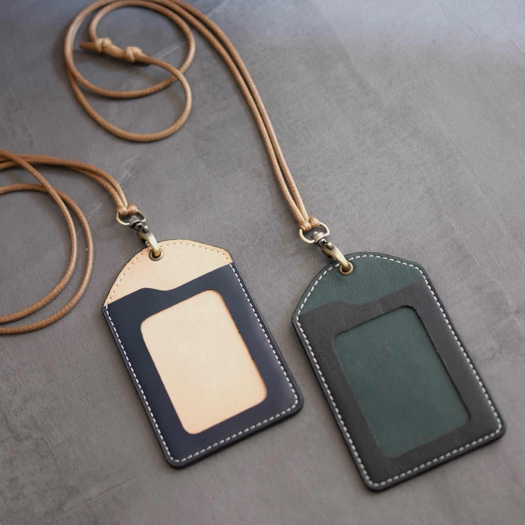 

Tempat ID Card Kulit Asli 2 kartu ID Card Holder Leather 2 Card