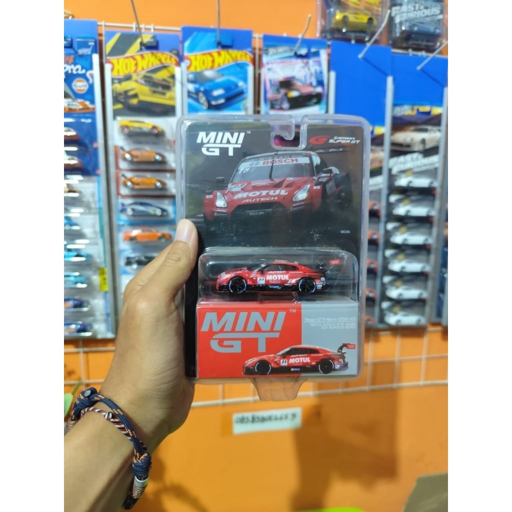 Mini gt Nissan GTR Nismo GT 500