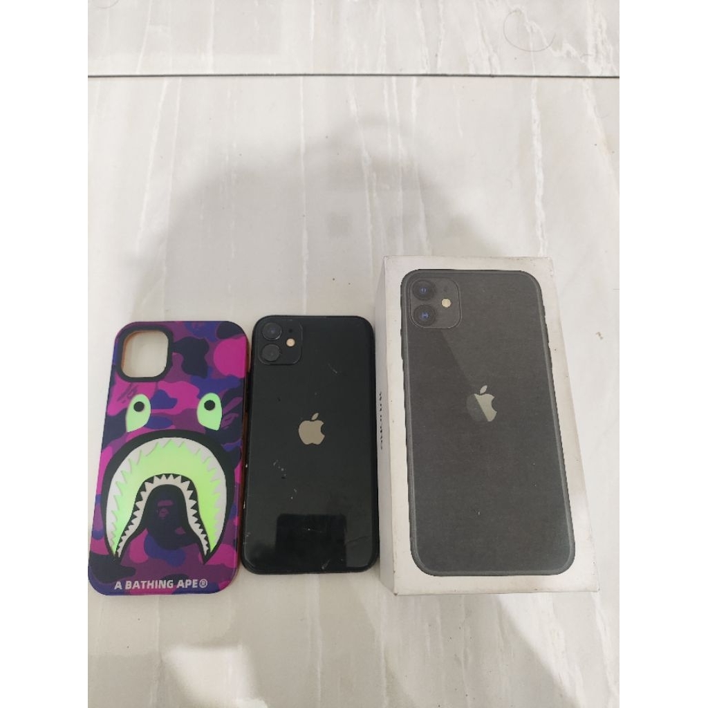 IPHONE 11 256 inter minus backglass retak