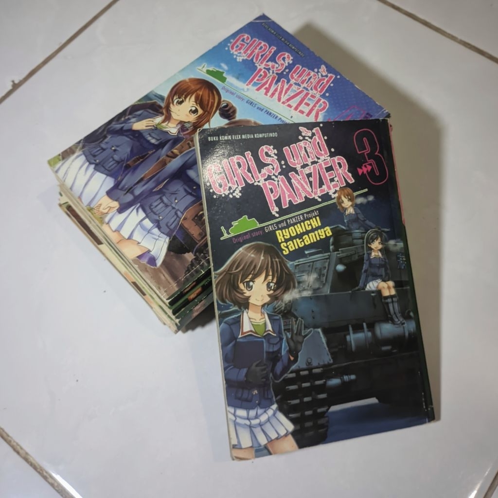 set komik rare girls und panzer little army 1-2 komplit langka