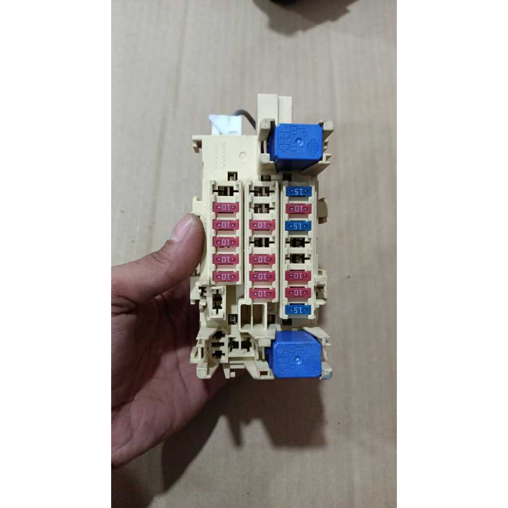 Jual Fuse Box Sekring Sikring Mobil Nissan Livina Original
