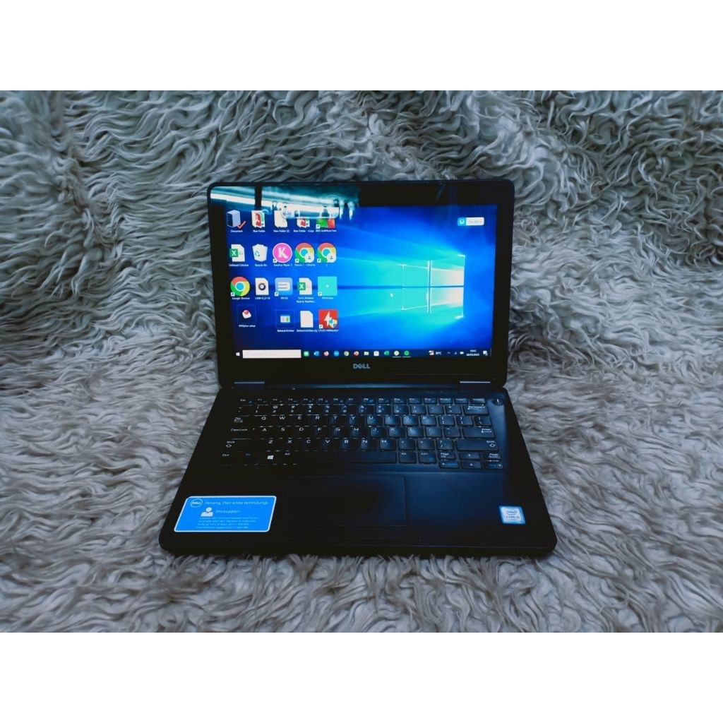 Notebook  Murah Dell latitude e7270 core i5-6300U Ram 8GB ssd 256GB keyboard backlight layar sentuh
