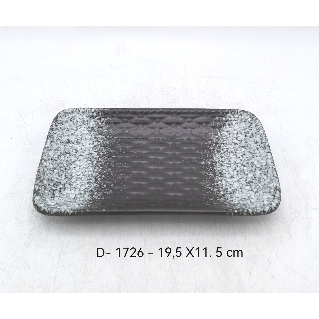 Piring persegi panjang sushi