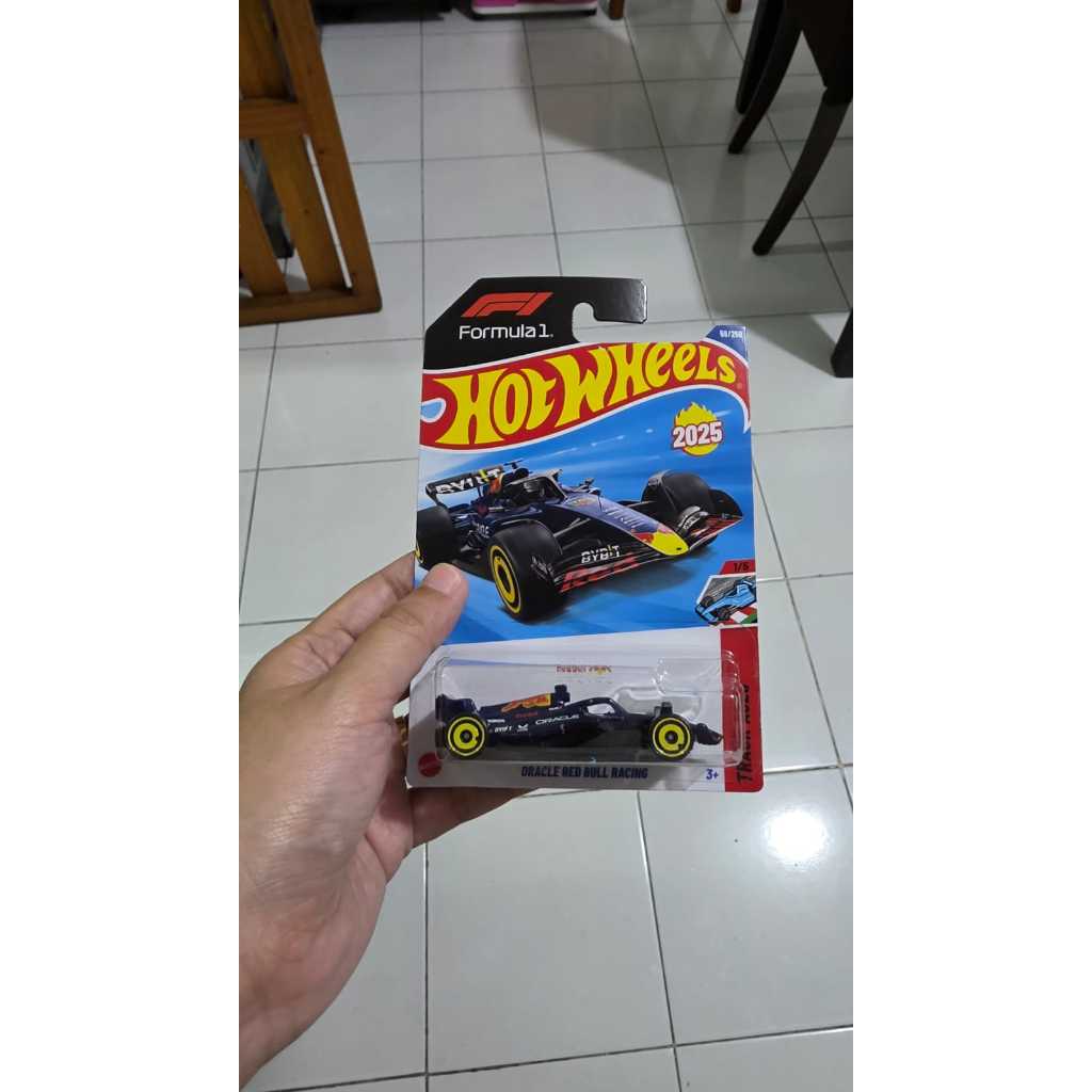 HOTWHEELS FORMULA 1 ORACLE RED BULL RACING 2025