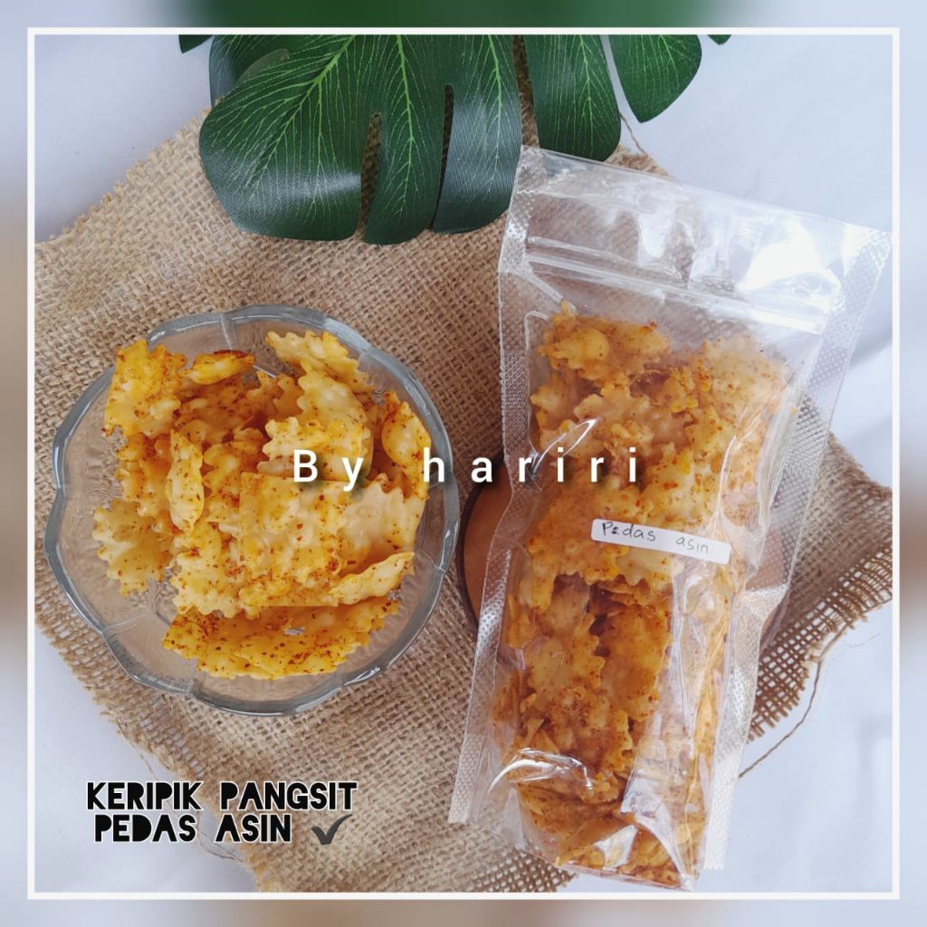 

Krupuk Pangsit Pangsit Enak Gurih Renyah Rasa Original Pedas Asin Barbeque Balado Jagung Manis Kemasan 150g Krupuk Pangsit Ifa by hariri