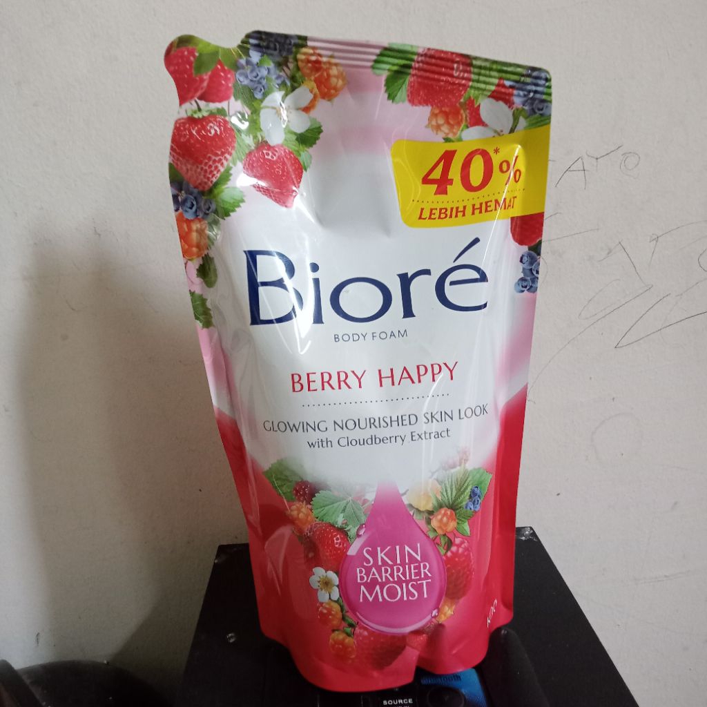 BIORE BODY FOAM 800ML promo