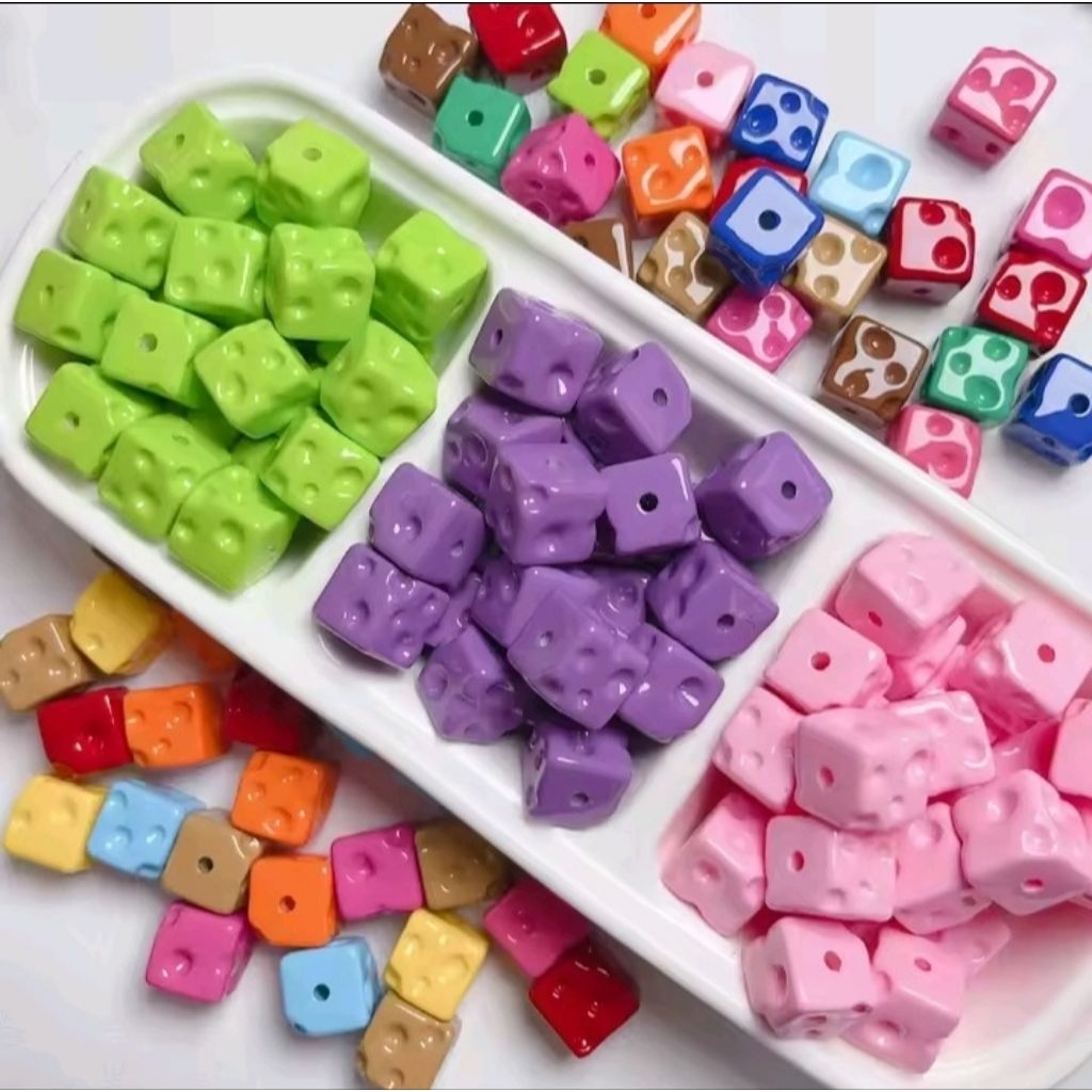 Manik keju solid (8pcs)