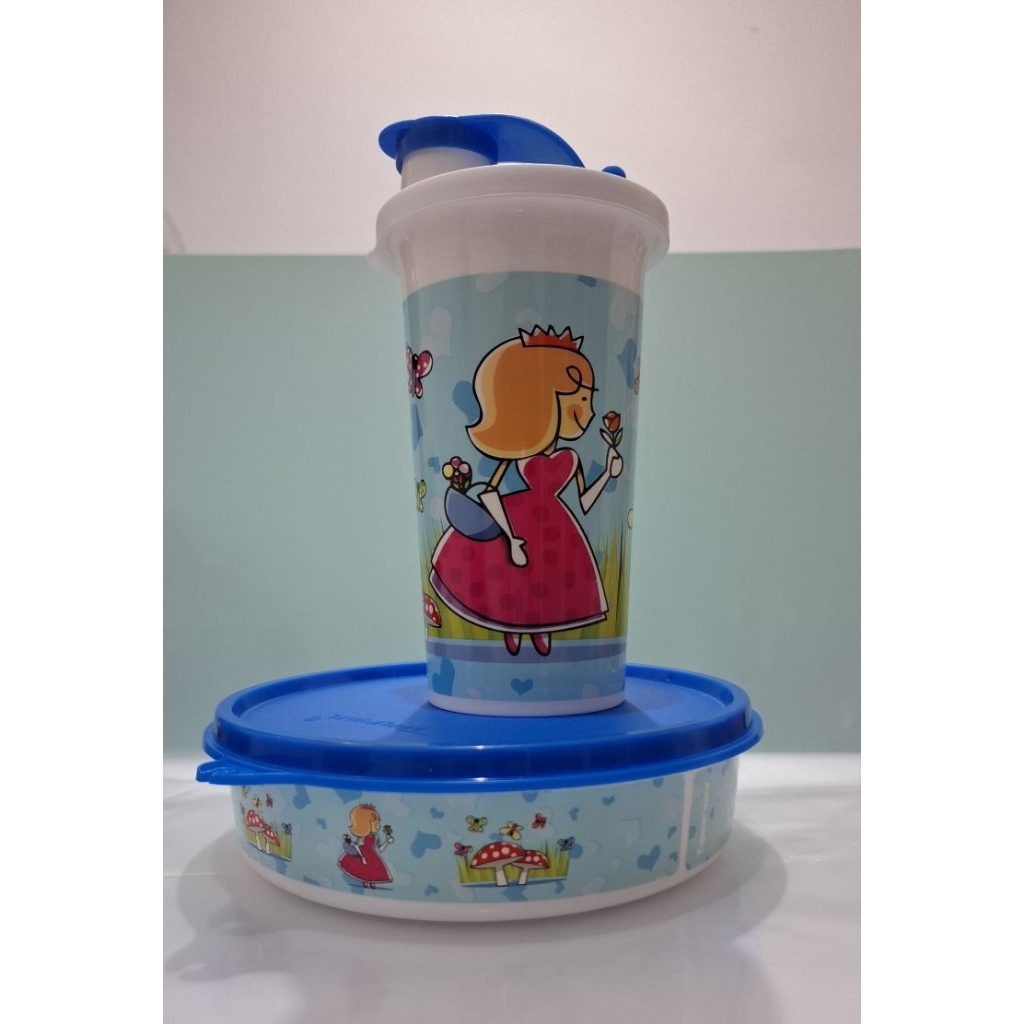 TUPPERWARE Lunch Box set "Royal Family"