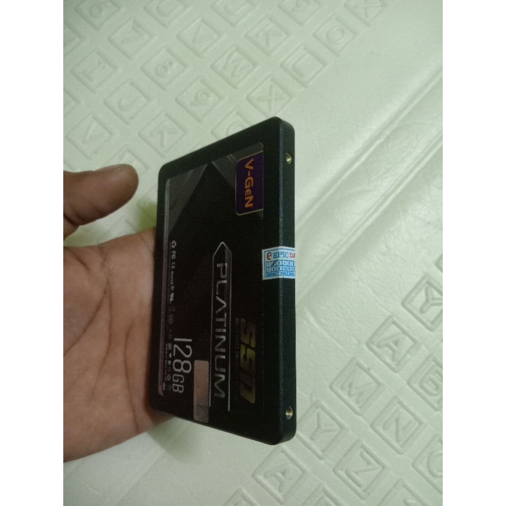 SSD V-GEN 128GB SIAP PAKAI isi windows 7