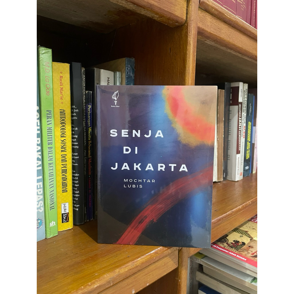 Senja di Jakarta  Mochtar Lubis