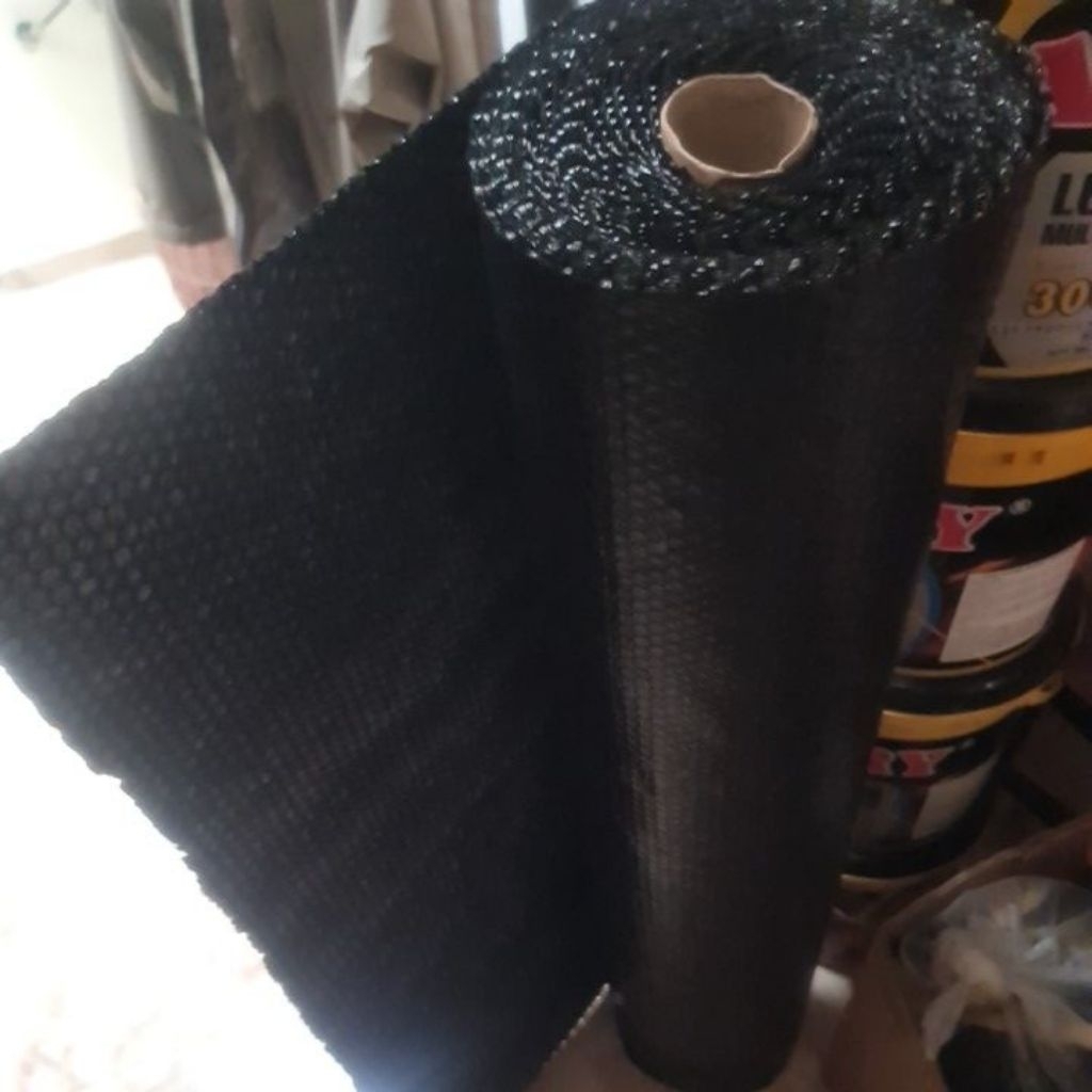 

EXTRA SAFETY PACKAGING BUBBLE WRAP