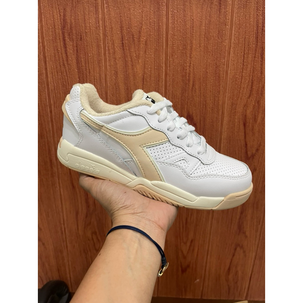 SEPATU DIADORA ORIGINAL STORE SEPATU DIADORA UNISEX