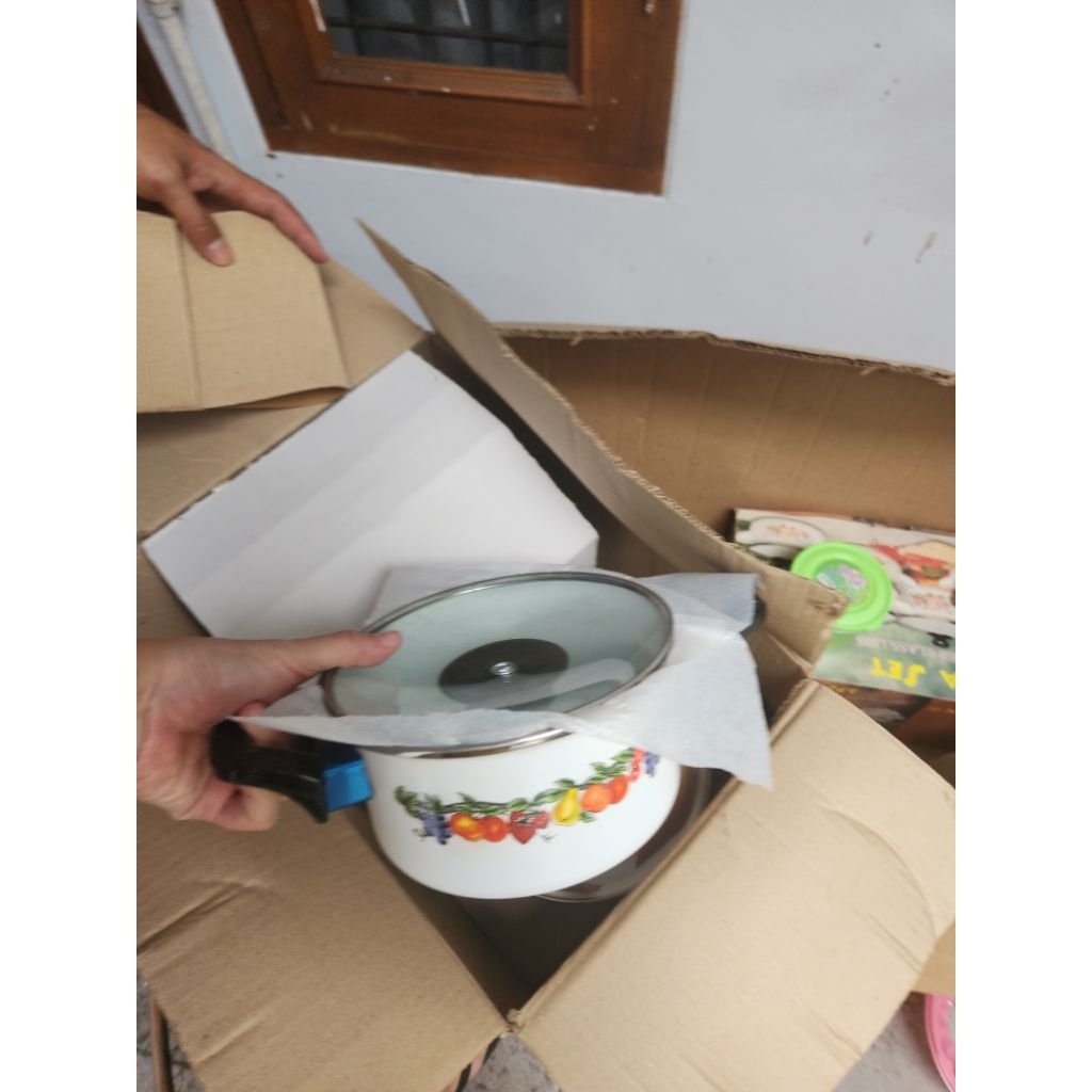 Panci set motif enamel bunga dus coklat