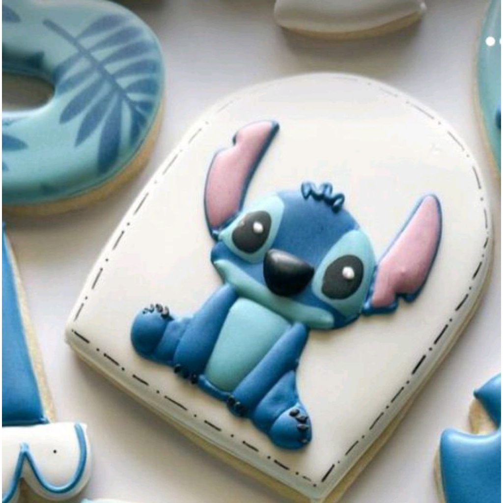 

VALERICIOUS Butter Cookies Kue Kukis Karakter Hias STITCH