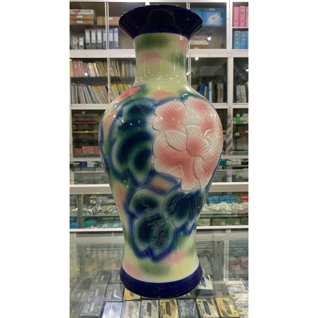 GUCI TRADISIONAL CINA BERMOTIF