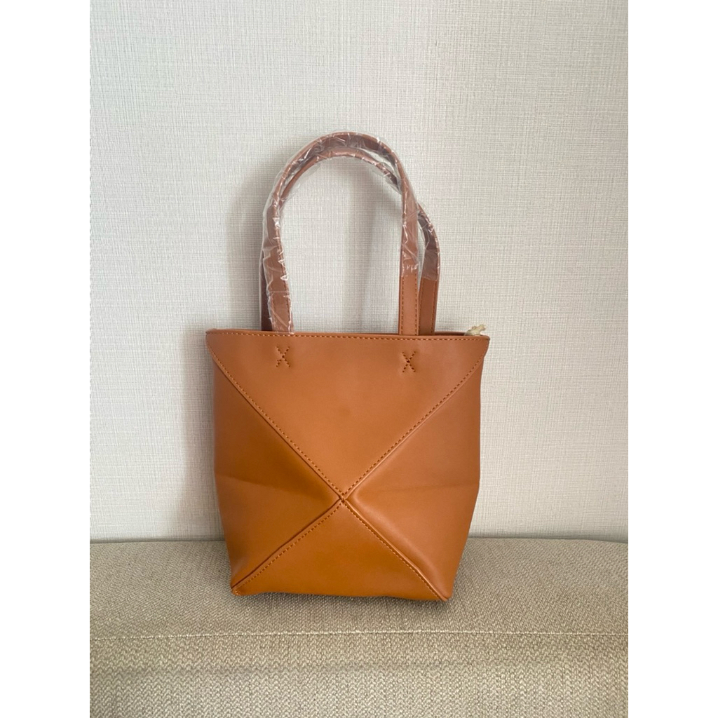 TAS LOEWE MINI