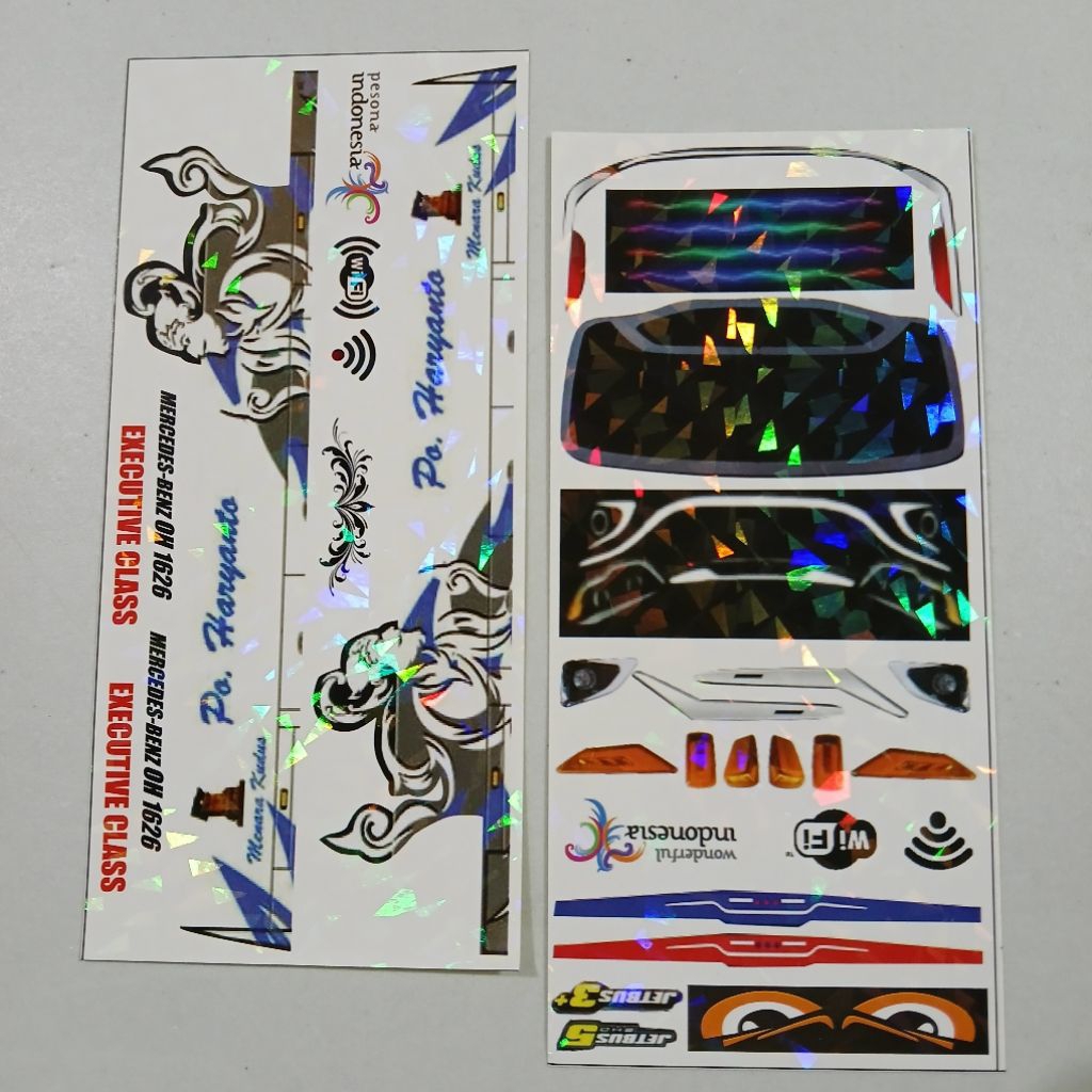 

stiker holo bus 16x7 cm 1pcs ( isi 2 lembar)